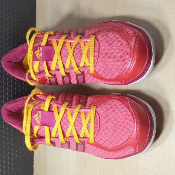 Adidas liquid rs pink atletic shoes - Picture 2 of 8